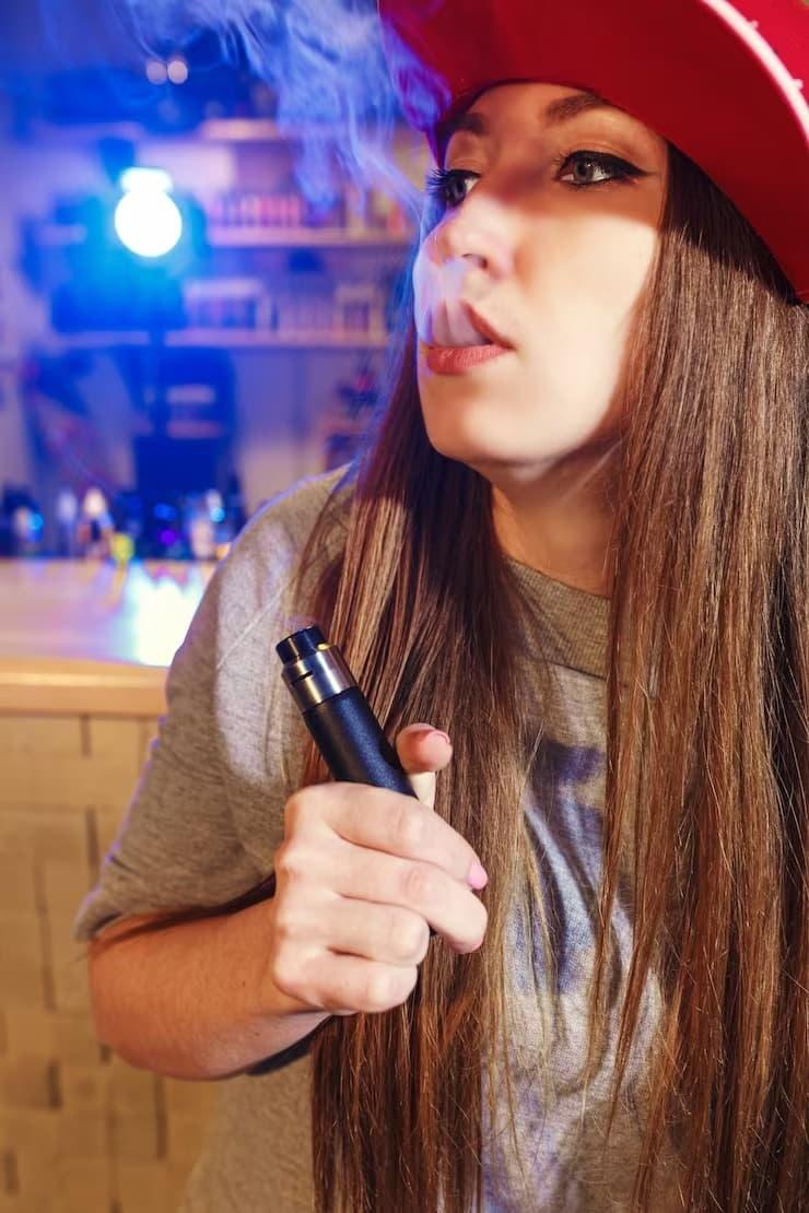 E-cigareta review and buying guide plus tsa ecig travel tips and battery safety every vaper should know