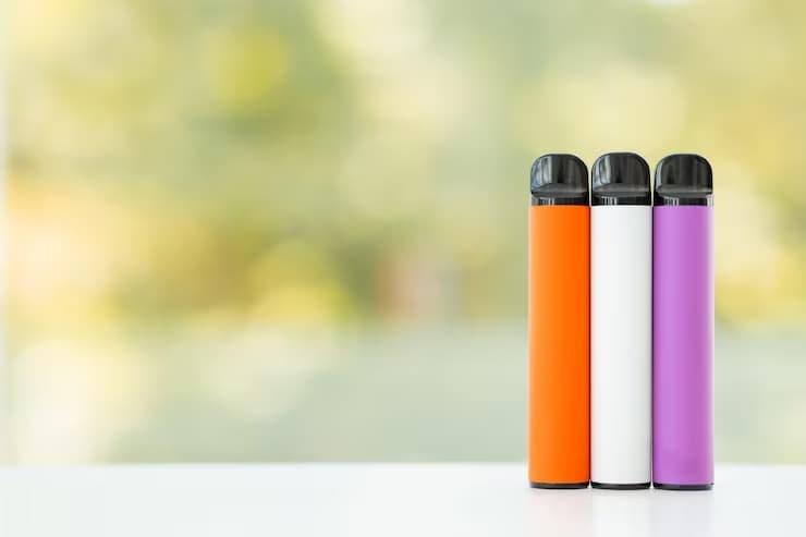 Why e-zigaretten are in focus and the e cigarette banned in mexico ruling affects travelers