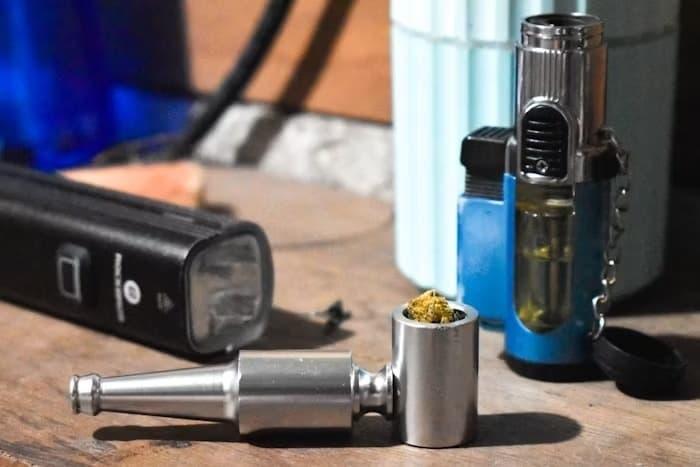 Essential guide to da ga truc tiep and facts about e cigarettes covering health risks, myths and regulation