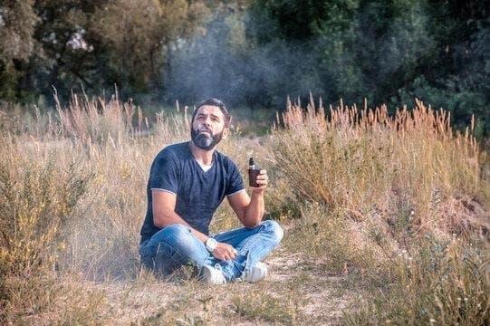 E-Zigaretten explained - what do e cigarettes do to your body in short and long term