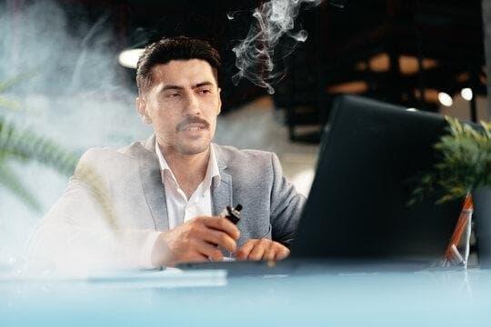 coi đá gà trực tiếp Risks and Legal Options with defective e cigarette injury attorney haines city fl for Injured Users