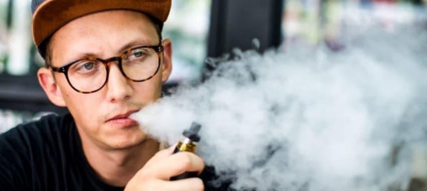 Flying with IBvape Tips for Traveling with an e cigarette Carry On Flight and Safe Battery Storage