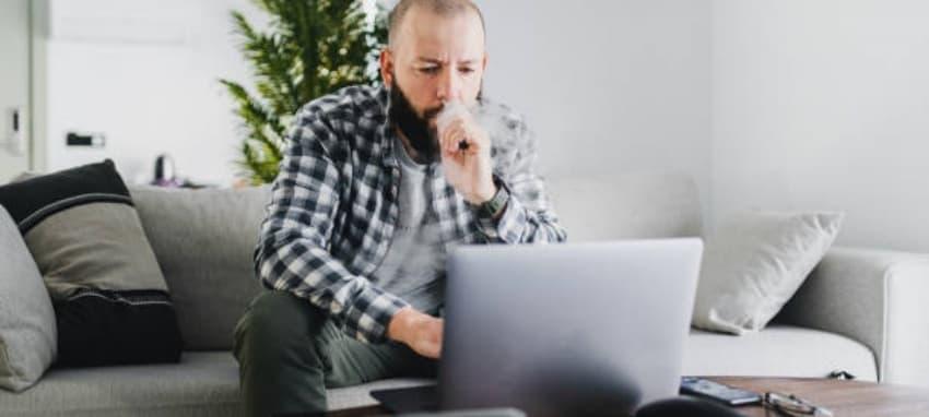 E cigi bolt 2025 Guide to e-cigarette health effects and Practical Harm Reduction Tips for Vapers