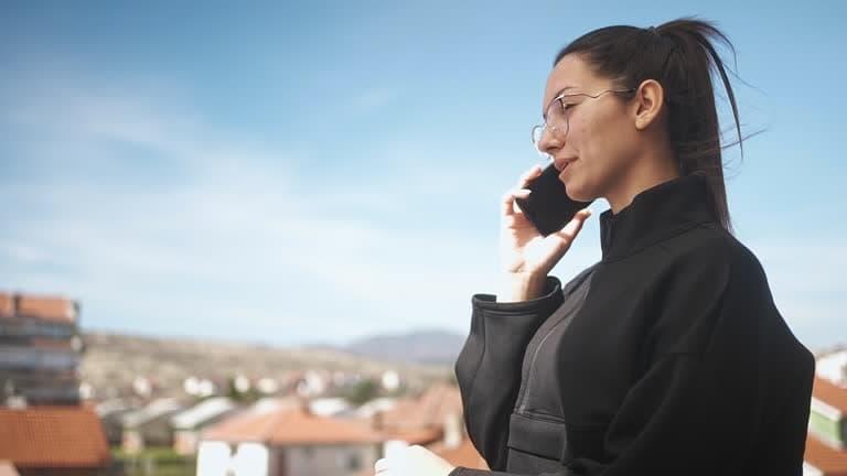 Elektronske Cigarete Buyer Guide with Top e-cigarette battery charger Picks for Safer Vaping