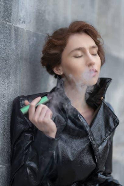 ibvape E-Shisha travel checklist — can e cigarettes be carried on airplanes and what travelers need to know